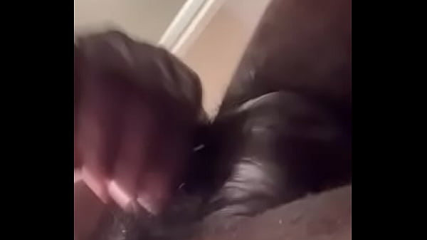 Nonton Nuts Shined thumbnail