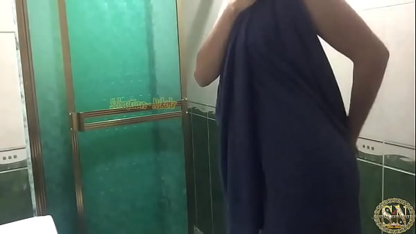 Pendeja teens le envia un video a su novio y se viraliza sexy rubia de culo grande 