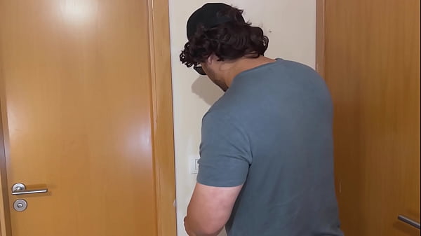 Nonton &iquest;realmente Tengo Que Follar Con Este Hombre? thumbnail