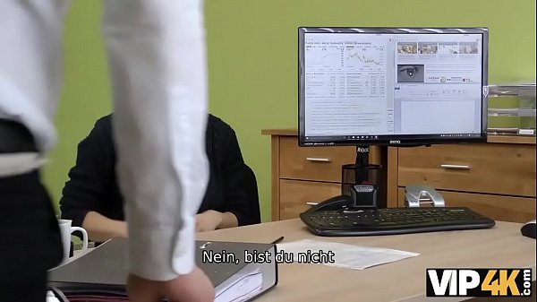 VIP4K. Die extravagante Schlampe Lussy Sweet nutzt ihre Sexualität, um ihr Geschäft_zu entwickeln