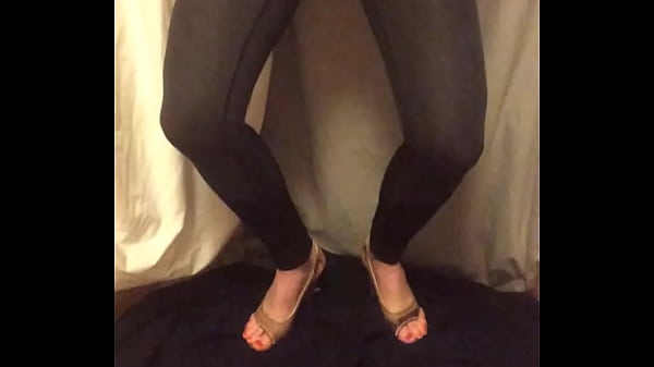 Solo Heels Crossdresser thumbnail