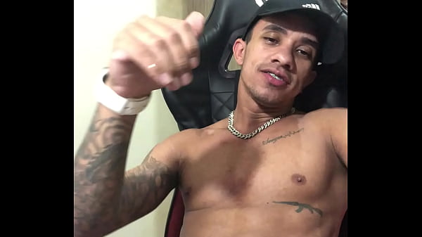 Play MP4 - GOZADINHA ESCONDIDO&comma; PE&Ccedil;A JA SEU VIDEO EXCLUSIVO 44 9 9934-4865