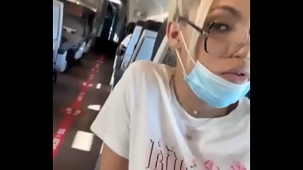 Play MP4 - Name on this beautiful girl&quest;&quest;