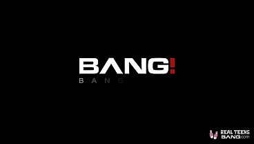 Nonton Fresh Latina Selena Sativa's Nasty Outdoor Blowjob & Hard Indoor Ride thumbnail