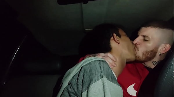 Play MP4 - dei carona pra um rapaz e botei ele pra mamar