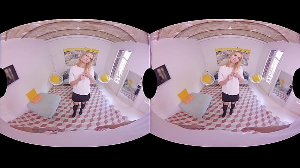 VirtualRealPorn com New roommate