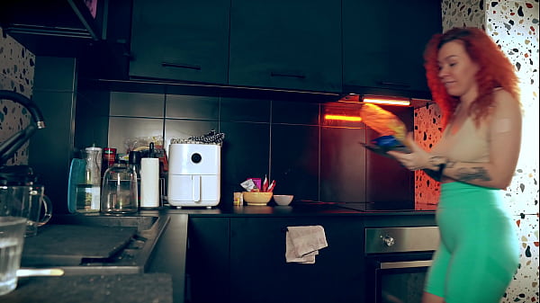 Nonton Morning Kitchen Fuck, I Take Her From Behind Pre-breakfast thumbnail