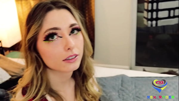 Emergency aille has to face fuck cock or else it explodes