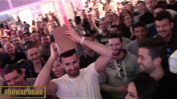 Nonton Bdsm And Domination Fashion Week thumbnail