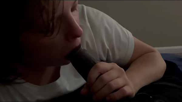 Teen girl sucking lucidthegoat 