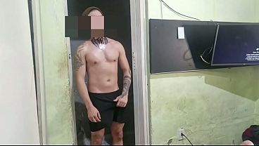 Meu amigo me comeu