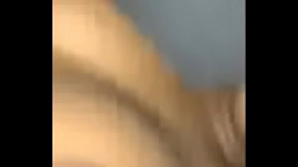 eating pussy straight