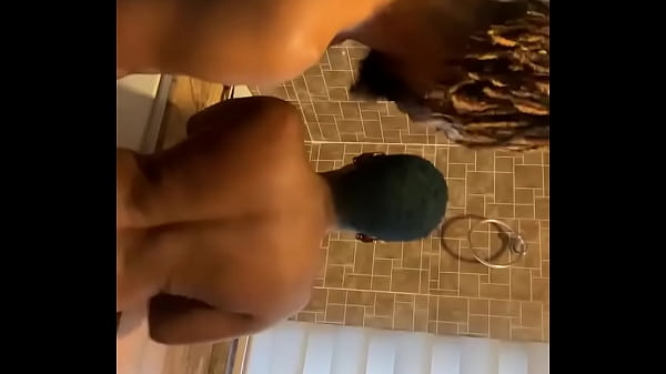 He Decided To Fuck My Pussy Before He&rsquo;s Dinner thumbnail