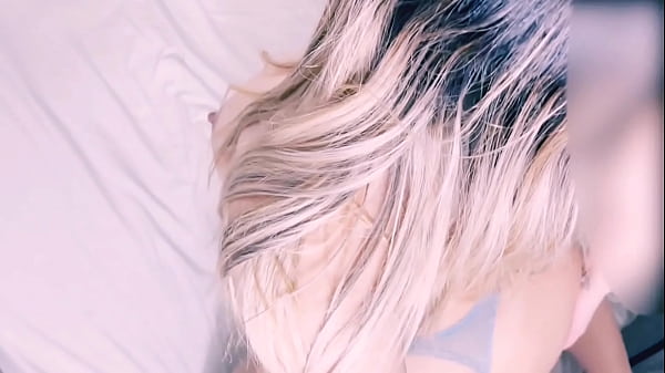 Play MP4 - fucking my girlfriend's big ass