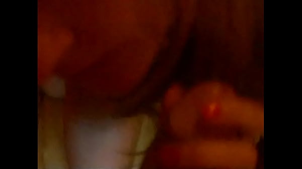 Una mamada demi Tetona