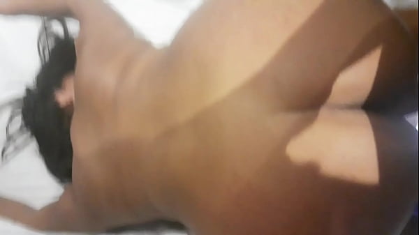 Play MP4 - Iludida levando pau