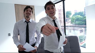 Nonton Interview With Petite Adorable Brunette Ends In Double Vaginal Penetration - Cindy Luna Petite thumbnail