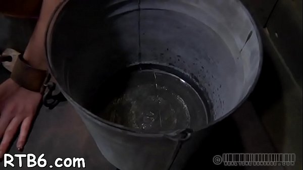 Taskmaster is giving gagged chick a b.love tunnel pleasuring