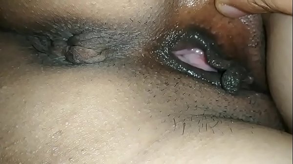 Play MP4 - Desi booty and pussy