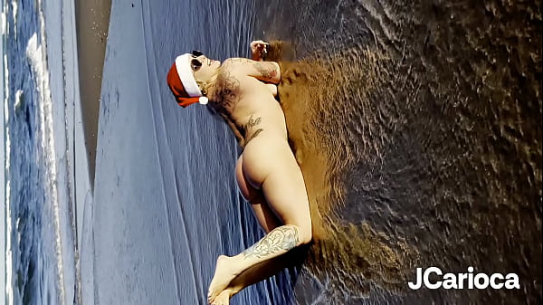 Dessa vez o papai noel foi flagrado comendo a mam&atilde;e noel 