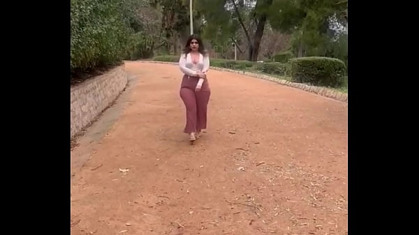 CULO GELATINOSO EN CALSAS DE SEDA