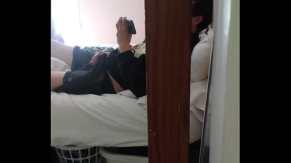 Play MP4 - spy on masturbating