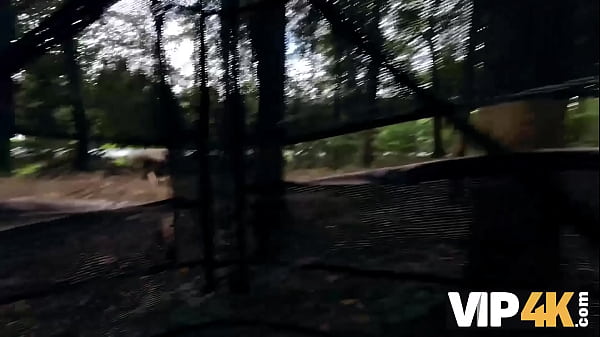 Vip4k don't look at me when i suck dick 