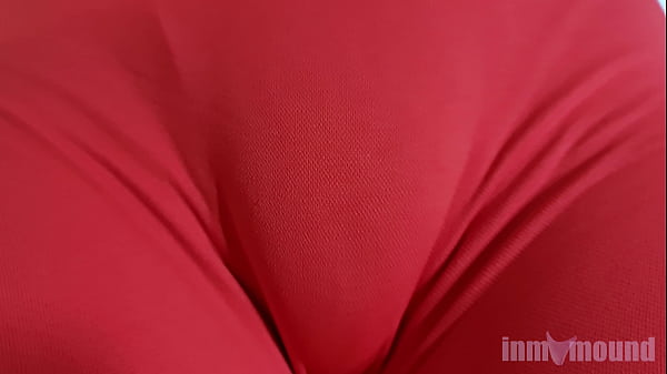 Play MP4 - Parte 2 - Provando novas cal&ccedil;as Leggings que nem youtuber&period; Na parte 1 eu n&atilde;o resisti em mostrar a bucetinha&comma; nesse aqui ficou s&oacute; o cap&ocirc; de fusca&period; - Inmymound