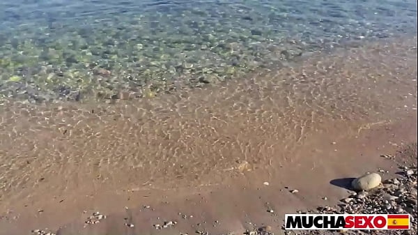 Nonton From Flirting To Fucking With Lili Veroni And Kevin White For Muchasexo thumbnail