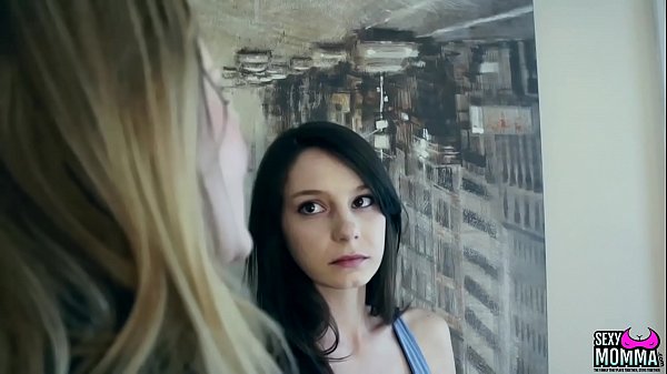 SEXYMOMMA - Teen photographer sucking pierced MILFpussy