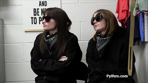 Nonton Brunettes Caught And Ready To Share The Officers Cock thumbnail