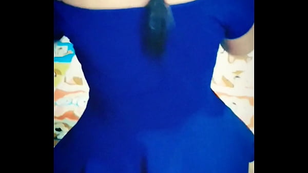 Play MP4 - Video Robado de Un Tel&eacute;fono&comma; la Due&ntilde;a Es Una Jovencita De Gran Culo Enorme&period;