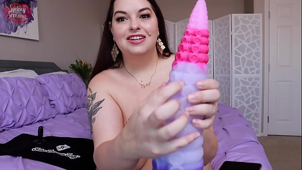 Play MP4 - Sex Toy Testing&colon; XL from John Thomas Toys - Sydney Screams