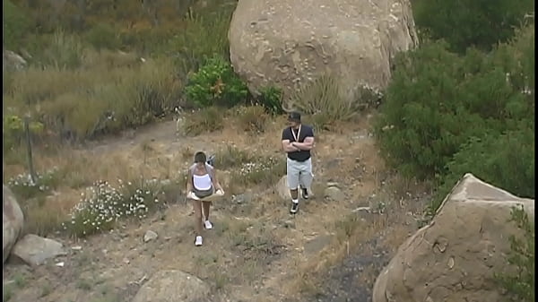 Nonton Kelly Takes It Up The Ass And Swaps The Cum With Alicia After Brian Shoots His Load thumbnail