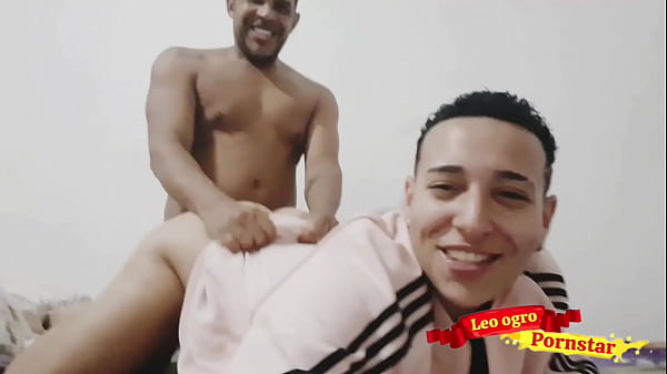 Fodendo a buceta do meu primo transboy - homem trans 