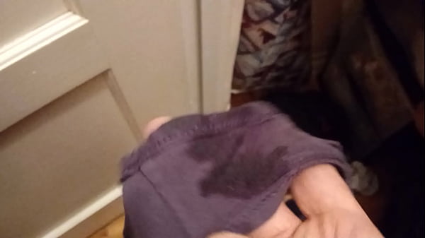 Play MP4 - Smelling sister in law's panties