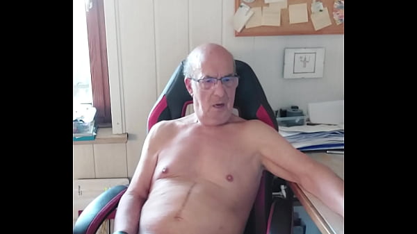 Ich filme mich_wie ich_bei Chaturbate_wichse und abspritze