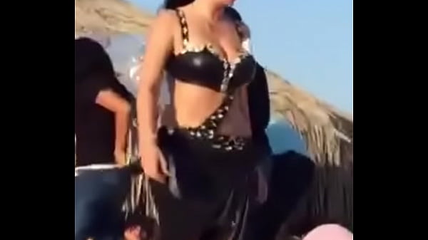 Nonton Trim.b0928130-a297-4690-a6e2-60de21aec4c6.mov thumbnail