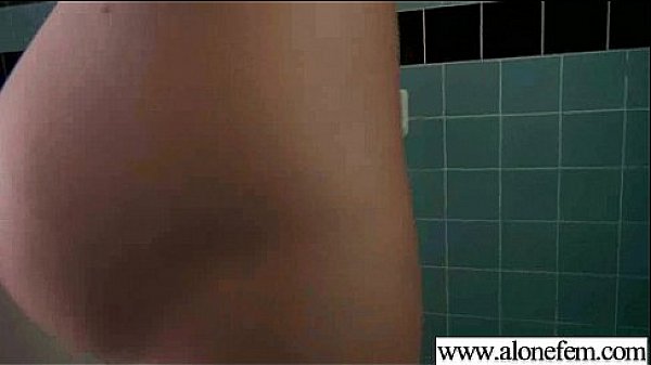 Sexy Cute Amateur Girl Play With Sex Toys On Cam vid-07 