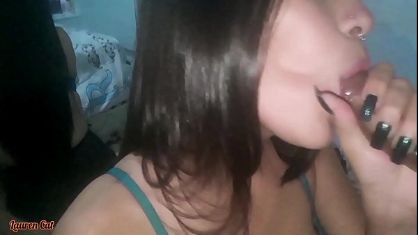 Play MP4 - Comi a morena gostosa e coloquei pra mamar o leitinho