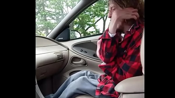 Play MP4 - Giving head in the afternoon