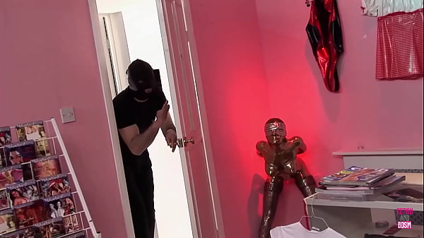 Nonton Robber Geats A Great Fuck thumbnail