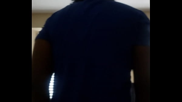 Play MP4 - Boogie make white girl tap out fast