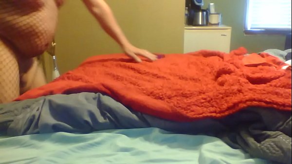 Crossdressing and playing with dildo