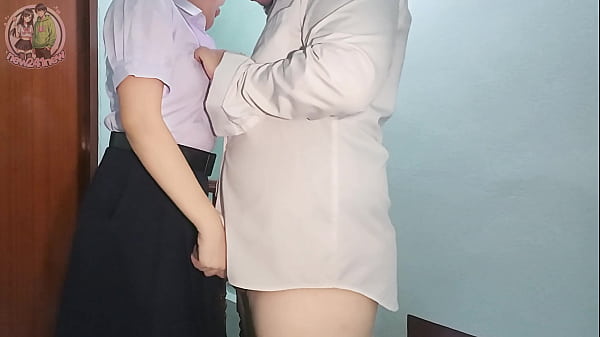 Nonton นักเรียนมัธยมไทย ถูกเลียหี ก่อนโดนเย็ดน้ําแตก4k ร้องเสียงไทยชัด thumbnail