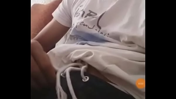 Play MP4 - Cute boy livesteam