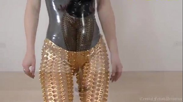 Play MP4 - Sexy Liquid Gold Leggings Fetish
