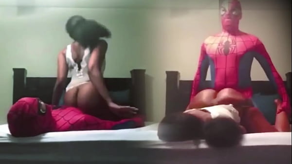 Play MP4 - Savage Spiderman