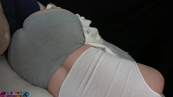 Play MP4 - Stepdaughter had a bad dream and now needs stepdaddy's cock