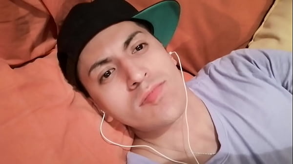 Chacal se saca los mocos 